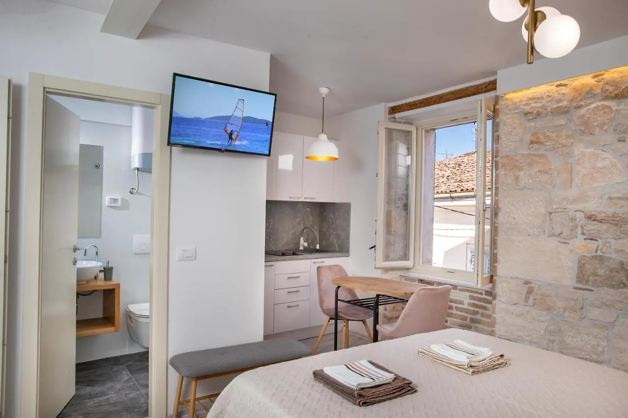 Apartments And Rooms Luan Rovinj Croatia
