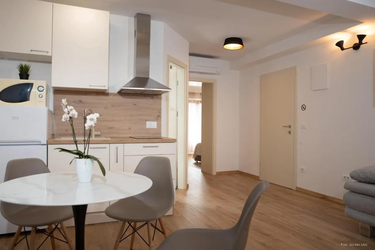 Apartments And Rooms Luan Rovinj