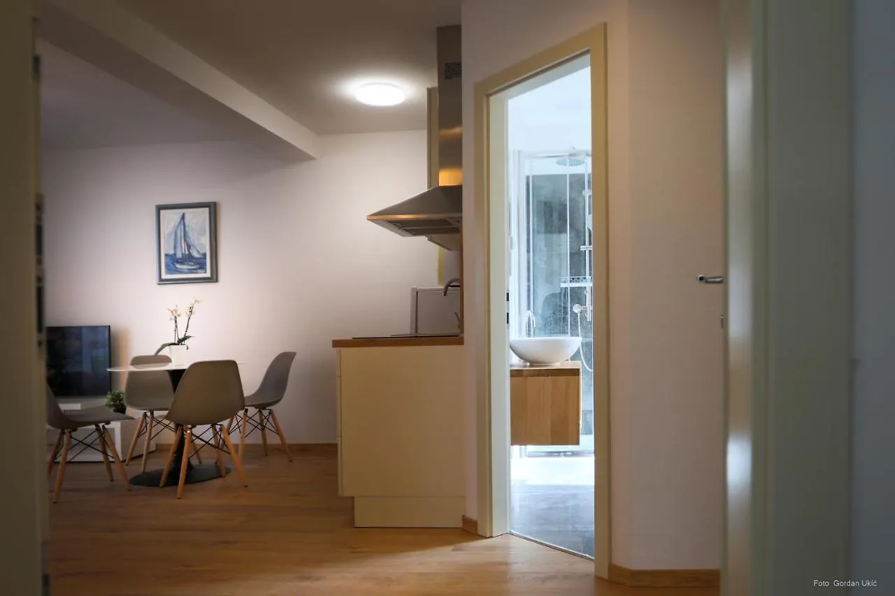 Apartments And Rooms Luan Rovinj